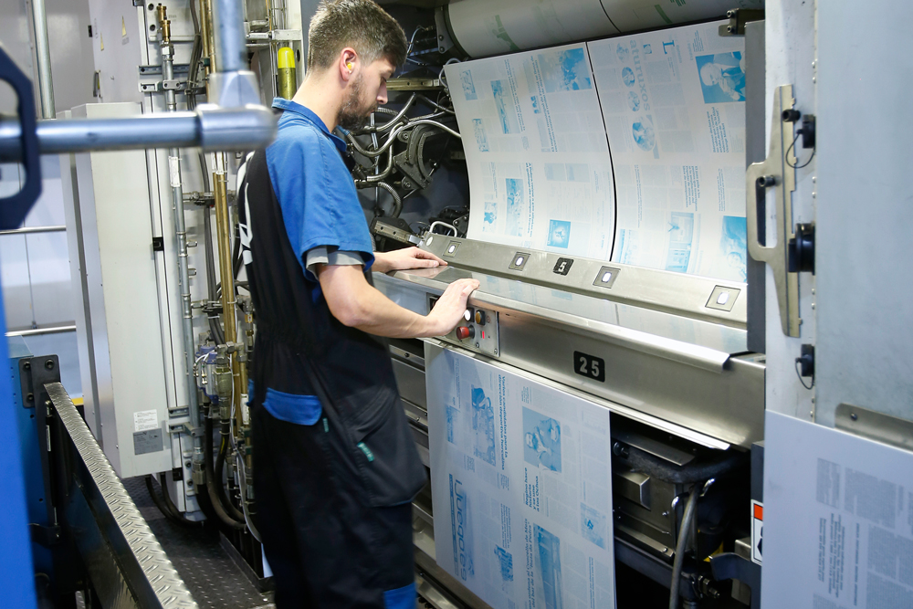 Auraia HD screening offset litho printing for newspapers : La Voz de Galicia 17